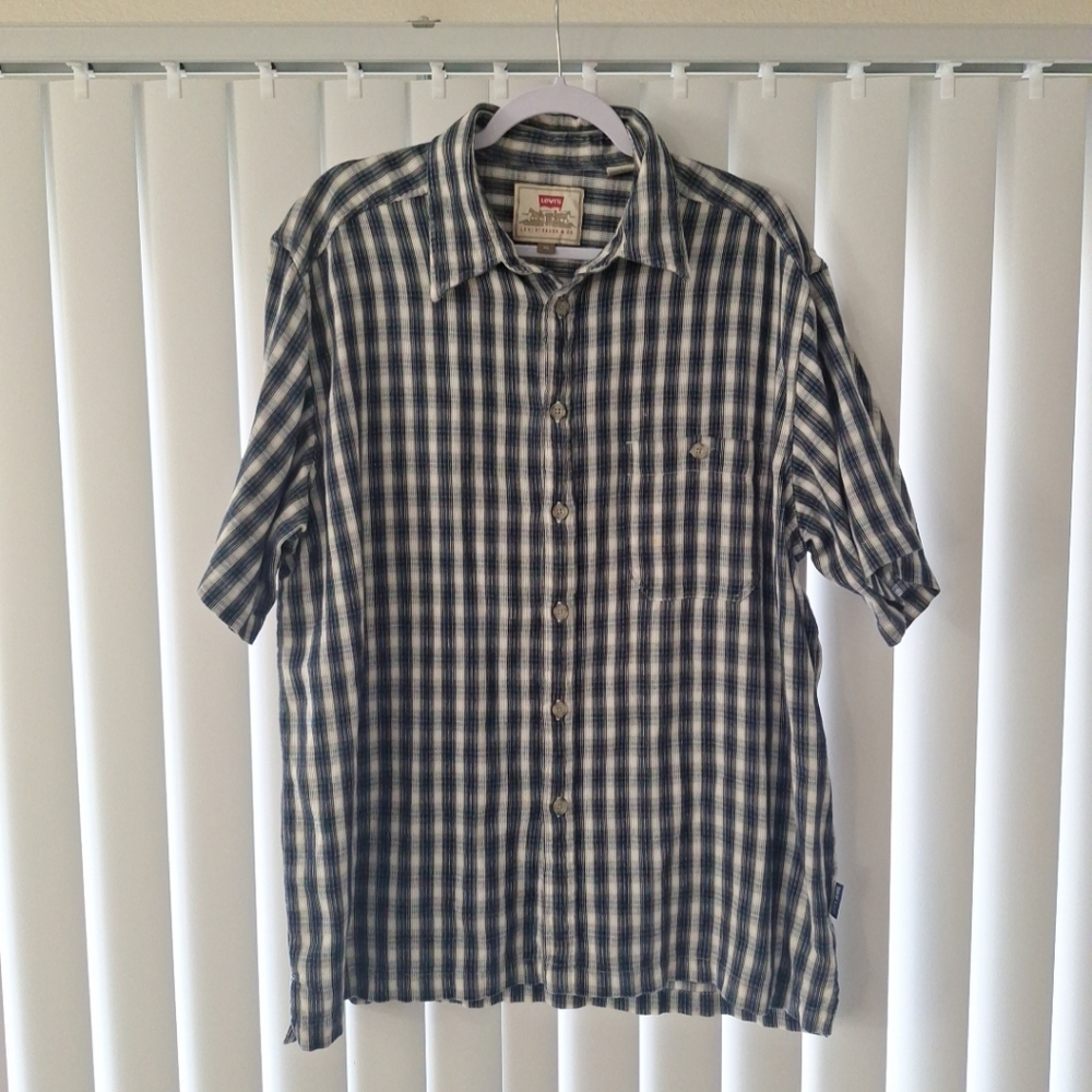 Levi Strauss & Co Plaid Button Front Short Sleeve Shirt